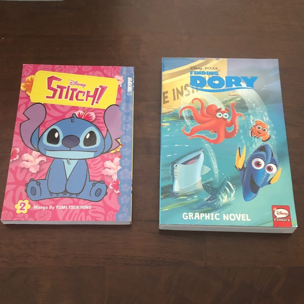 🎃 Disney Stitch & Finding Dory Graphic Novels